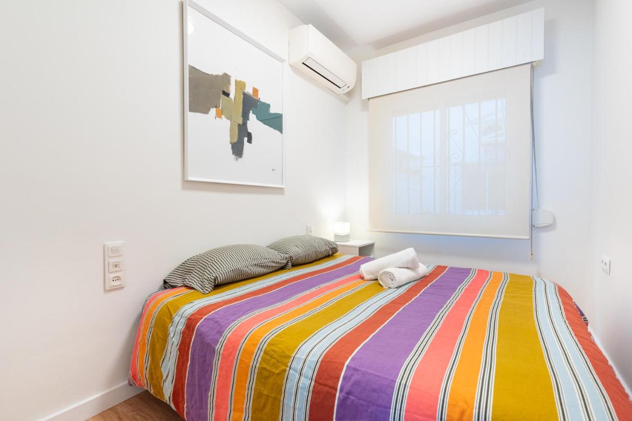 Apartament Plaza Del Teatro Malaga Zewnętrze zdjęcie